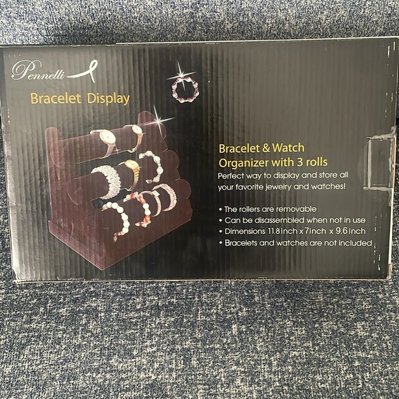 NWOT - Pennelli Bracelet and Watch Organizer. - Picture 2 of 4